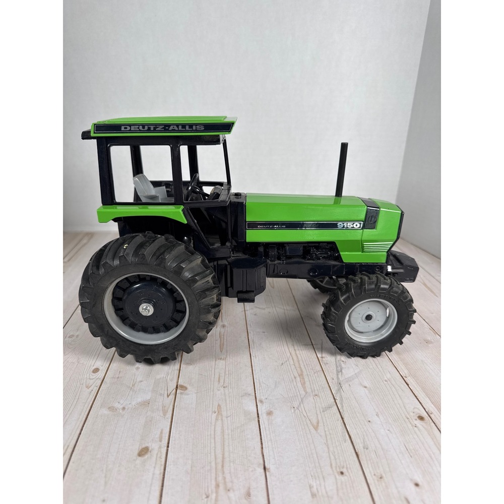 Ertl Deutz-Allis 9150 Tractor 1988 Orlando Special Edition 1:16 Scale